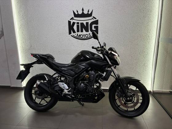 YAMAHA MT-03 
